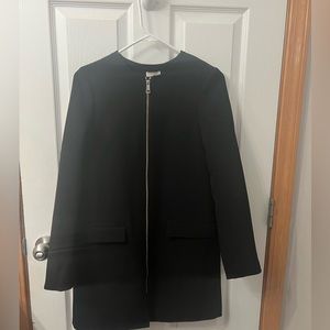 HM black coat 0